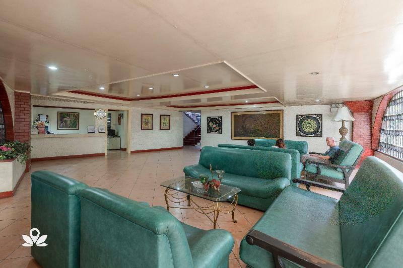 Broadway Court Apartelle 4Th Street Manilla Buitenkant foto